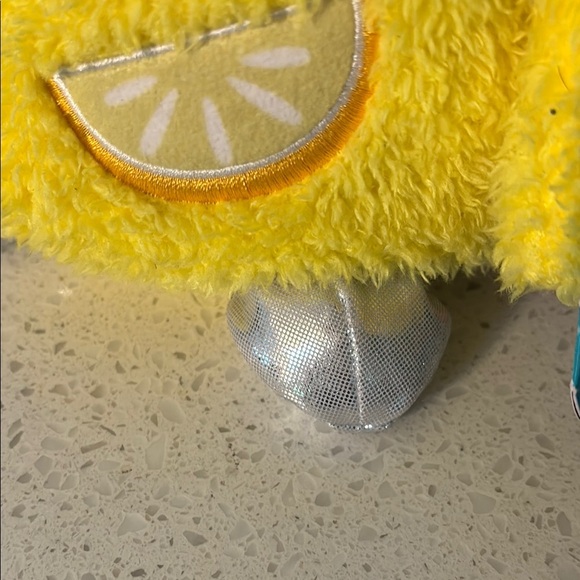 NWT Bumbumz 7.5-inch Plush Lemonade Pitcher Luka Collectible Stuffed Toy - Picture 3 of 6